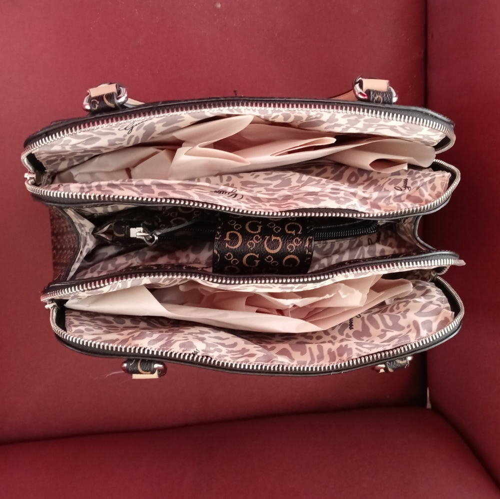 Guess bag - Picture 8 of 10